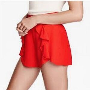 NWOT H&M Red Flutter Ruffle Shorts 10
